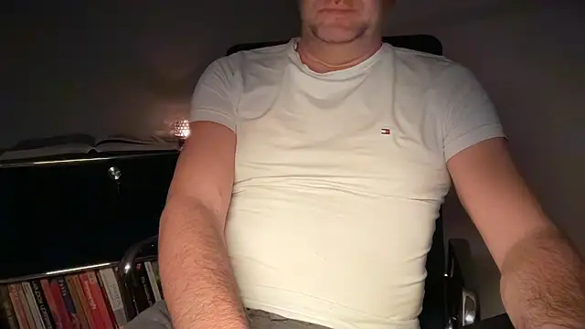 Snapshot of german9inch chatting on March 21, 2026, 11:19 pm german9inch online show from March 21, 2026, 11:19 pm