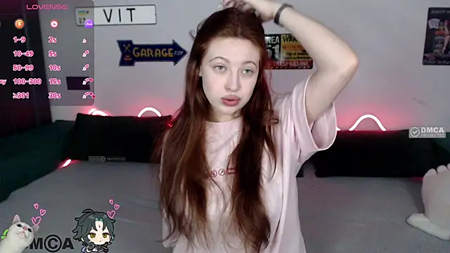 Snapshot of AmourLily chatting on July 5, 2026, 6:20 am AmourLily online show from July 5, 2026, 6:20 am