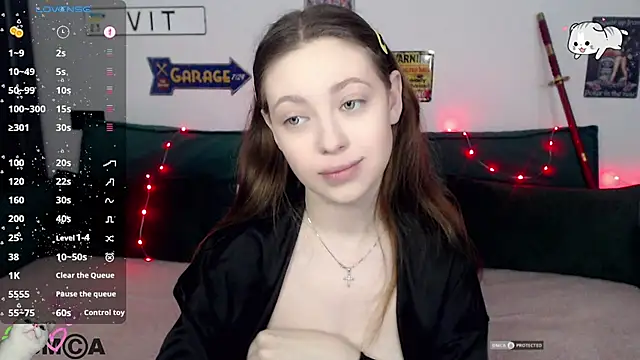 AmourLily online show from January 8, 2026, 7:47 am