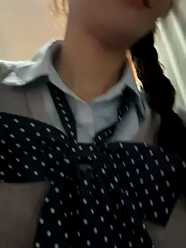 Adora188 online show from September 9, 2025, 1:09 pm