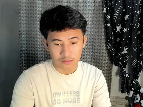 Snapshot of Adim-pinoy146 chatting on June 4, 2026, 5:50 pm Adim-pinoy146 online show from June 4, 2026, 5:50 pm