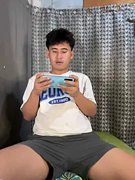 Snapshot of Adim-pinoy146 chatting on June 15, 2026, 9:25 pm Adim-pinoy146 online show from June 15, 2026, 9:25 pm