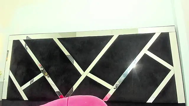 iisabella noa online show from January 14, 2026, 12:53 pm