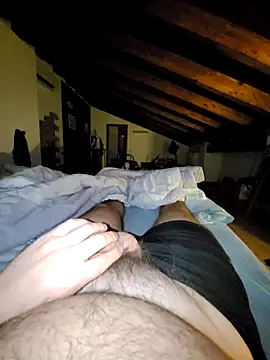 giova17cm online show from October 21, 2025, 8:41 pm