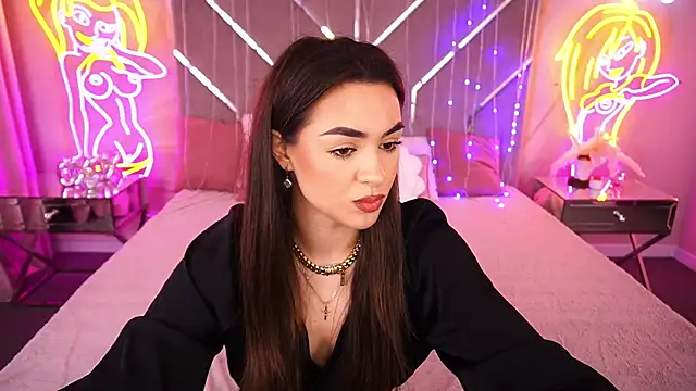 EricaSin online show from June 11, 2026, 6:43 am