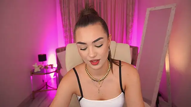 EricaSin online show from July 30, 2026, 1:21 pm