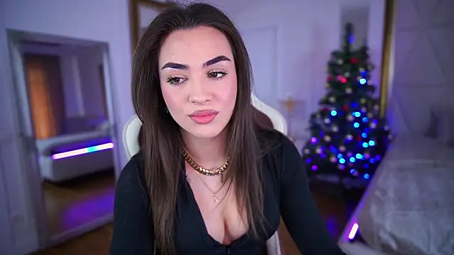 EricaSin online show from December 23, 2025, 8:13 am