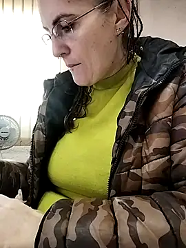 est 82 online show from November 5, 2025, 7:44 am