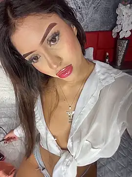 MystiqueXXX online show from May 26, 2026, 1:20 pm