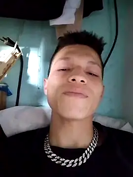 Snapshot of elinnki chatting on September 8, 2025, 5:45 pm elinnki online show from September 8, 2025, 5:45 pm