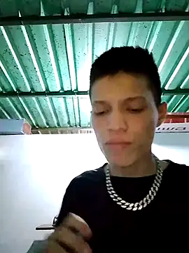 Snapshot of elinnki chatting on November 27, 2025, 9:04 pm elinnki online show from November 27, 2025, 9:04 pm