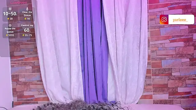 Snapshot of Brandy_brown_ chatting on March 21, 2026, 12:12 am Brandy brown online show from March 21, 2026, 12:12 am