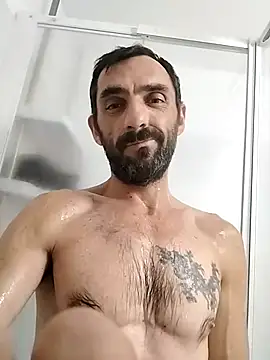 hotmen83 online show from October 23, 2025, 3:10 pm