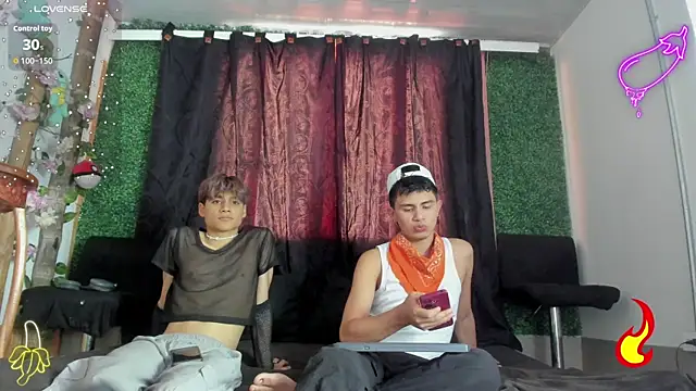 spicy adonhis online show from October 20, 2025, 7:36 pm