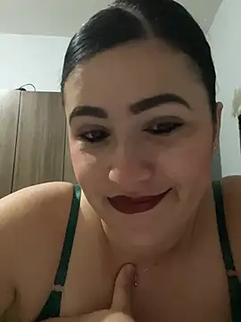 IvettSt  online show from July 18, 2026, 4:54 am