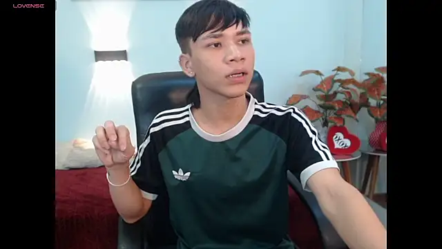 nathanclay online show from September 18, 2025, 3:20 am