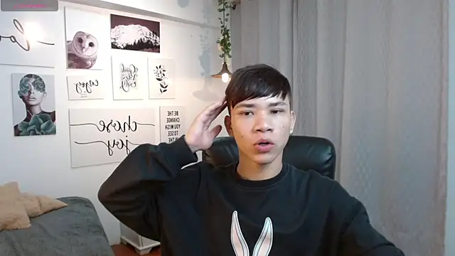 nathanclay online show from September 30, 2025, 3:56 am