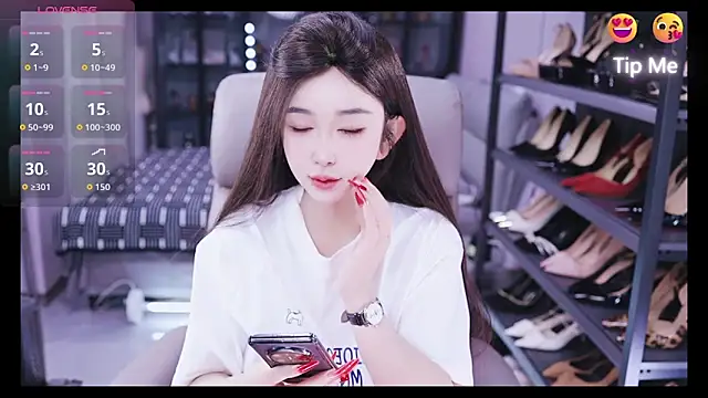 kelariy online show from November 25, 2025, 12:49 pm