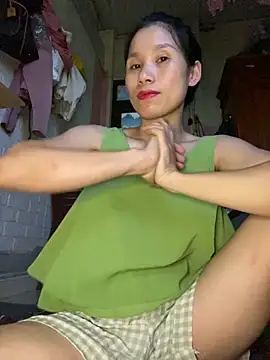 Snapshot of MinHiNi chatting on September 14, 2025, 8:48 am MinHiNi online show from September 14, 2025, 8:48 am