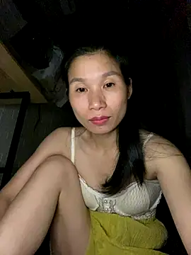 Snapshot of MinHiNi chatting on September 22, 2025, 5:19 pm MinHiNi online show from September 22, 2025, 5:19 pm