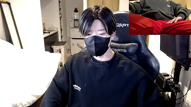 Snapshot of Mei-Tanaka chatting on March 15, 2026, 2:24 pm Mei-Tanaka online show from March 15, 2026, 2:24 pm