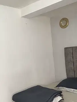 Eevil boys 77 online show from September 17, 2025, 4:47 am