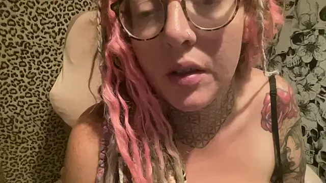 Snapshot of Aubrey-18XX chatting on July 20, 2026, 1:02 am Aubrey-18XX online show from July 20, 2026, 1:02 am