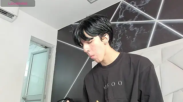 Snapshot of AerumChae chatting on July 9, 2026, 2:05 pm AerumChae online show from July 9, 2026, 2:05 pm