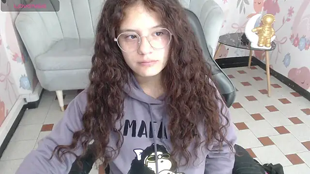 Velvet Moon V online show from February 21, 2026, 1:13 pm