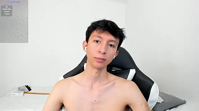 philip twinkk online show from October 9, 2025, 2:12 am