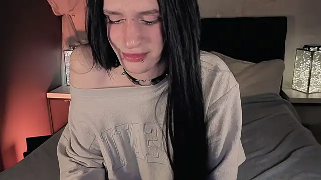 madi snow online show from March 11, 2026, 5:34 am