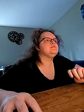 Snapshot of TheMistyPrice chatting on February 23, 2026, 8:42 pm TheMistyPrice online show from February 23, 2026, 8:42 pm