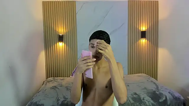 BILLY JAMEES online show from December 18, 2025, 12:31 pm