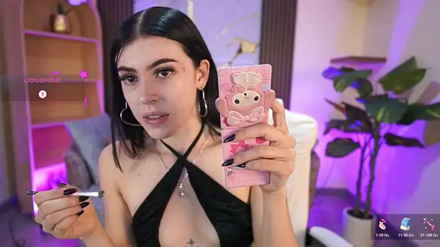 JadeSummerr online show from June 3, 2026, 11:44 am
