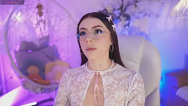 JadeSummerr online show from October 4, 2025, 11:45 am