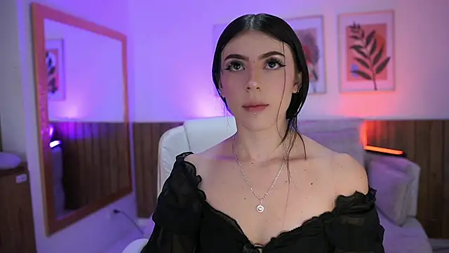 JadeSummerr online show from June 19, 2026, 11:38 am