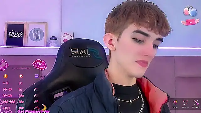 Baby FenixTS online show from February 12, 2026, 7:41 am