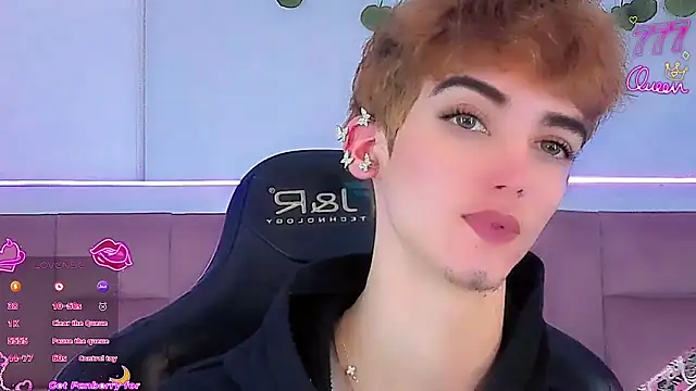 Baby FenixTS online show from March 12, 2026, 5:02 am