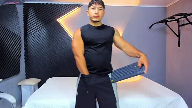 Horny nick18 online show from April 22, 2026, 11:50 am