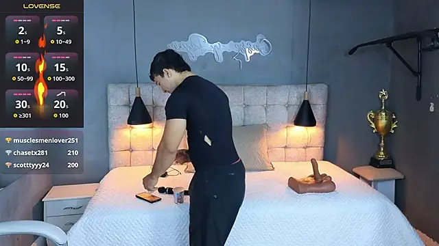 Horny nick18 online show from October 1, 2025, 11:36 am