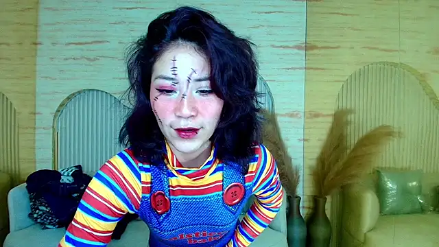 valentina r  online show from October 31, 2025, 3:14 am