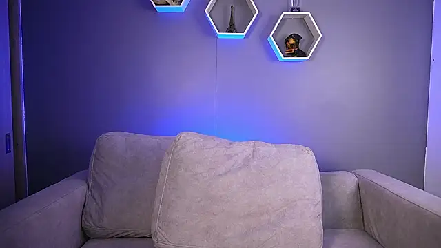 Paul Phoenix online show from February 2, 2026, 7:46 pm