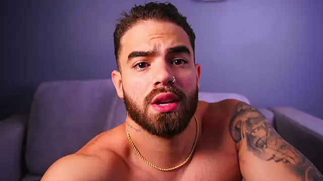 Paul Phoenix online show from December 21, 2025, 8:31 pm