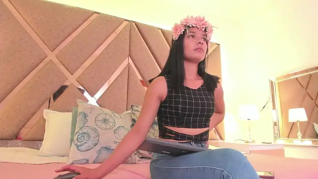 Snapshot of BelhaLawuo chatting on March 11, 2026, 8:03 pm BelhaLawuo online show from March 11, 2026, 8:03 pm