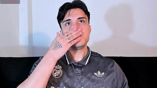 jasonxd9898 online show from October 12, 2025, 7:04 pm