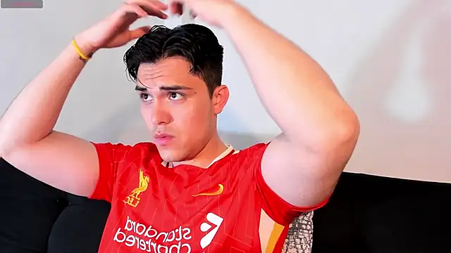 jasonxd9898 online show from February 9, 2026, 3:21 pm