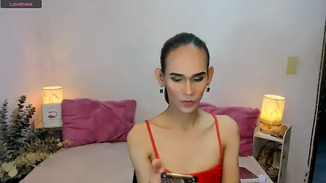 Snapshot of tsmokemachine chatting on November 7, 2025, 2:21 pm tsmokemachine online show from November 7, 2025, 2:21 pm