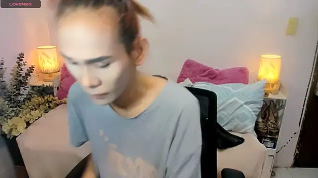 Snapshot of tsmokemachine chatting on October 11, 2025, 6:36 am tsmokemachine online show from October 11, 2025, 6:36 am