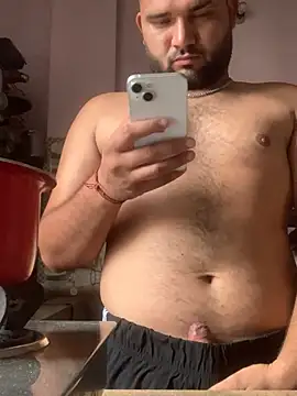 amitsharma7868 online show from June 19, 2026, 2:06 am