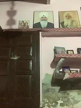 amitsharma7868 online show from July 28, 2026, 4:39 pm